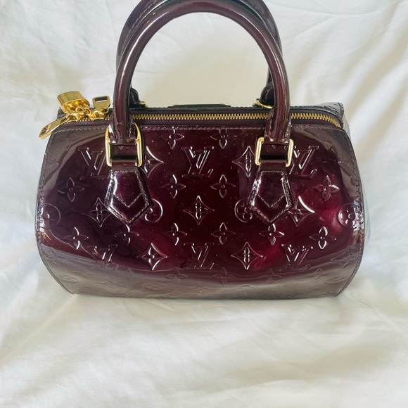 Louis Vuitton Montana Handbag Monogram Vernis Burgandy - Picture 5 of 16